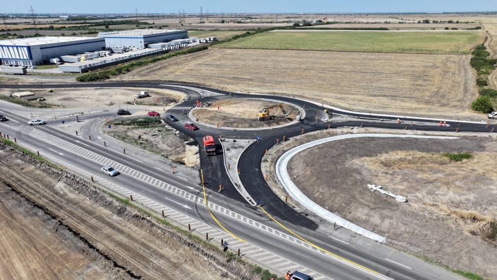 Noi reguli de circulație pe DN 69 Arad-Timișoara în zona intersecției cu Sânandrei (FOTO)