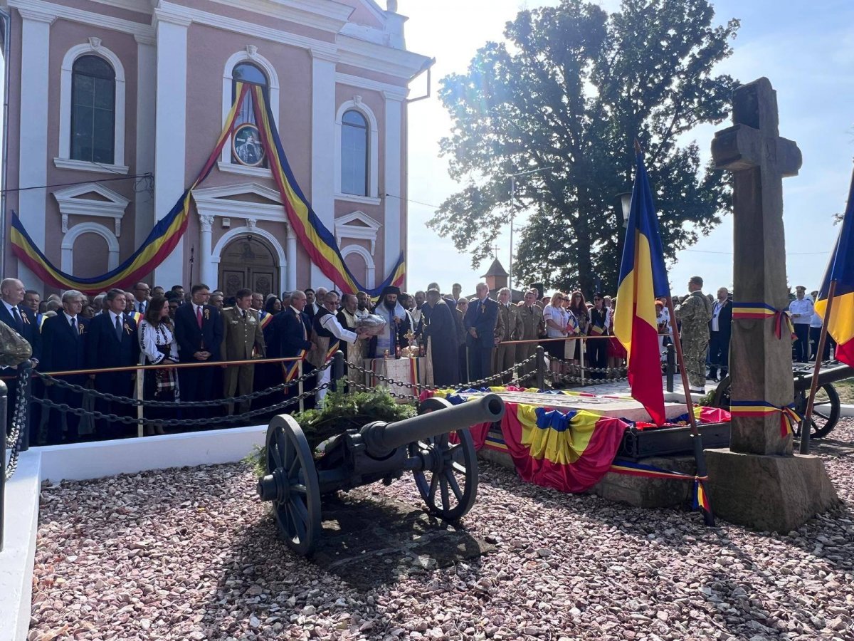 Moartea Crăișorului Munților – comemorată la Țebea de mii de români (FOTO)