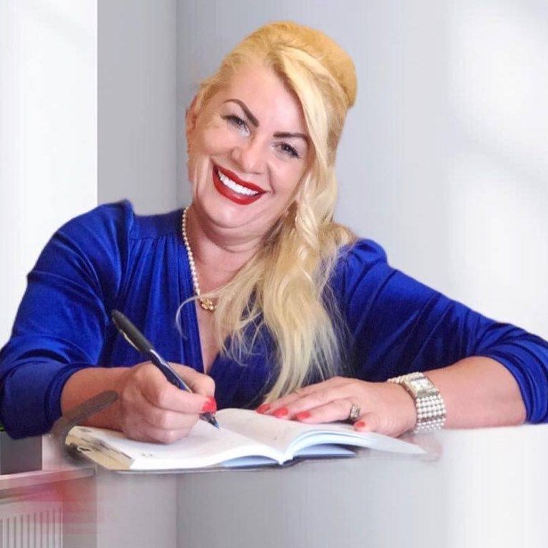 „Îi încurajez pe tinerii din Marghita și din zonele învecinate să aleagă să studieze ACASĂ, alături de noi”