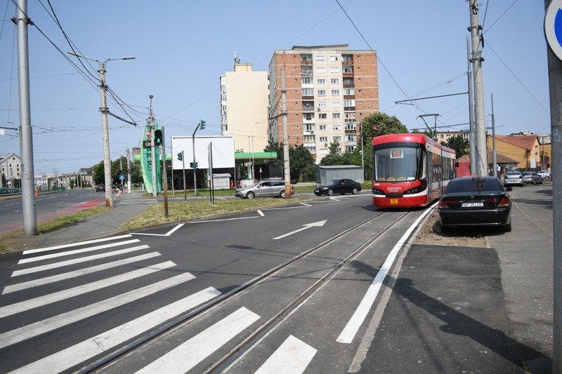Lucrările de modernizare a buclei de întoarcere a tramvaielor din zona Făt-Frumos au fost finalizate (FOTO)