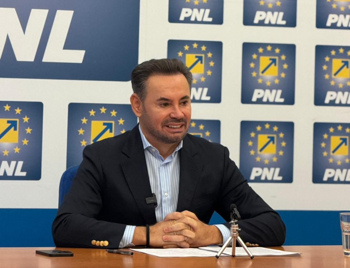 Liberalii arădeni încep o campanie de deschidere a partidului