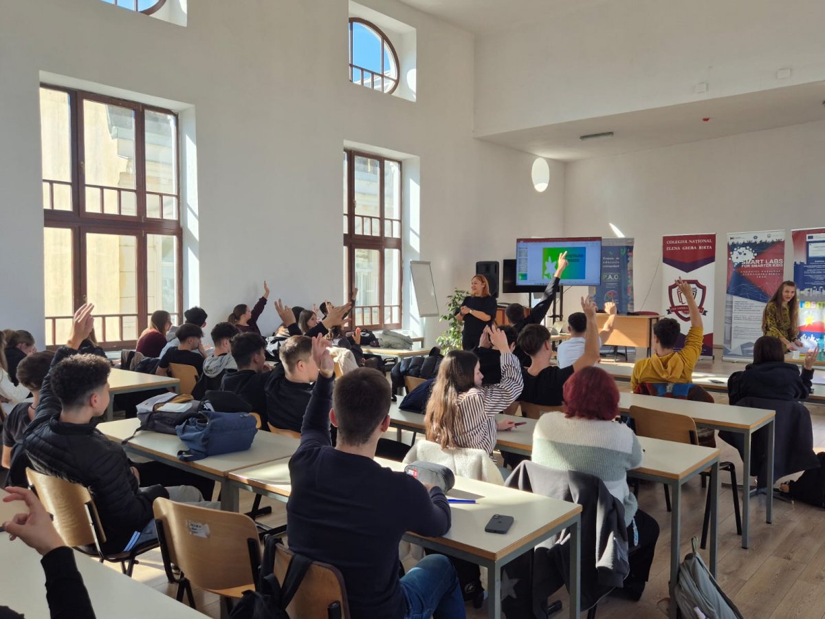 ErasmusDays la Arad: Învățarea bazată pe provocări și cariere europene în domeniul IT