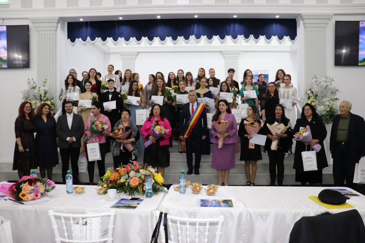 Șiria a fost, timp de o zi, capitala muzicii vocale românești (FOTO)