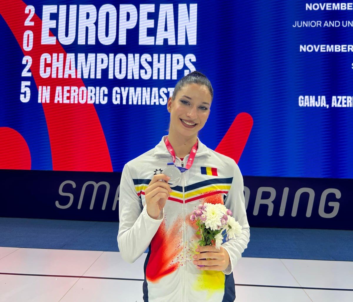 Melissa Fărcuța - debut cu dreptul la senioare: vicecampioană națională și vicecampioană europeană cu echipa României (FOTO)