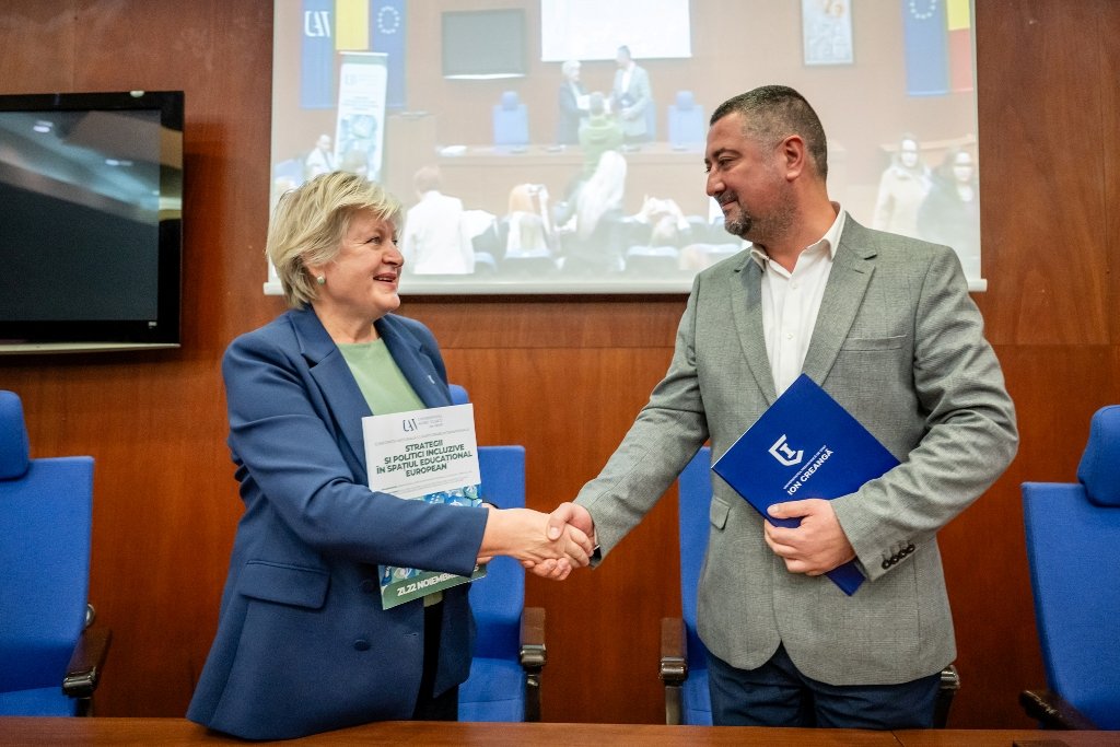 Conferința națională cu participare internațională la UAV Arad: „Strategii și politici incluzive în spațiul educațional european”