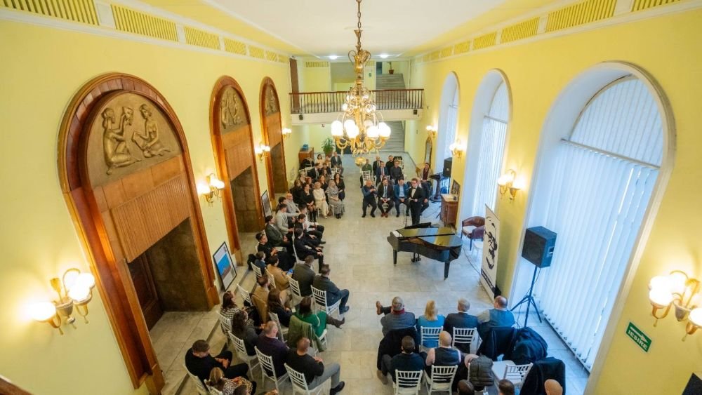 Simpozionul „Sever Frențiu”, ediția XXI, cu tema „Muzica” în Arad și „Muzeu pentru o zi” – Mihai Eminescu, între memorie și inspirație