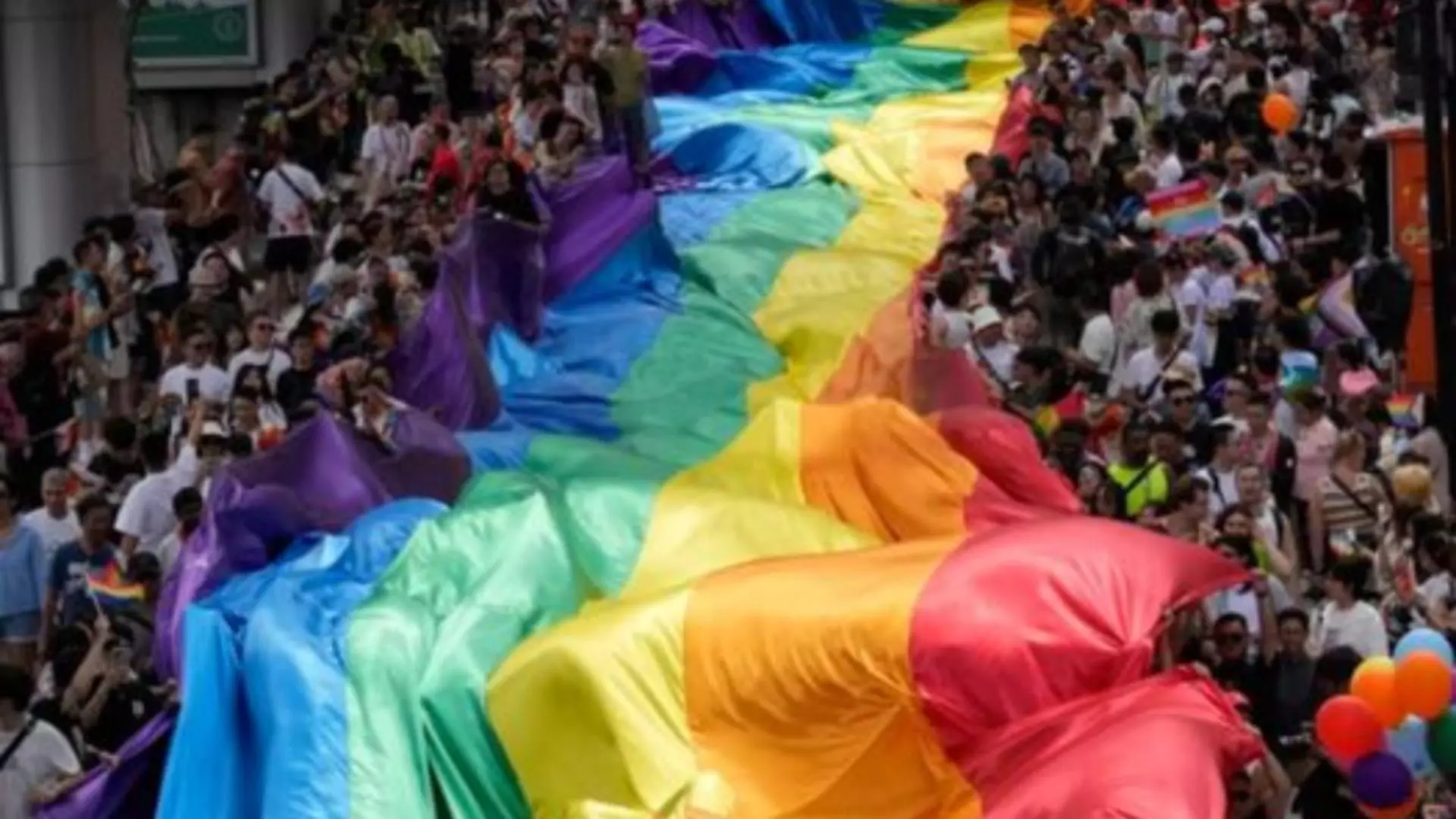 România, obligată de Curtea de Justiție a UE să recunoască căsătoriile între persoane de același sex