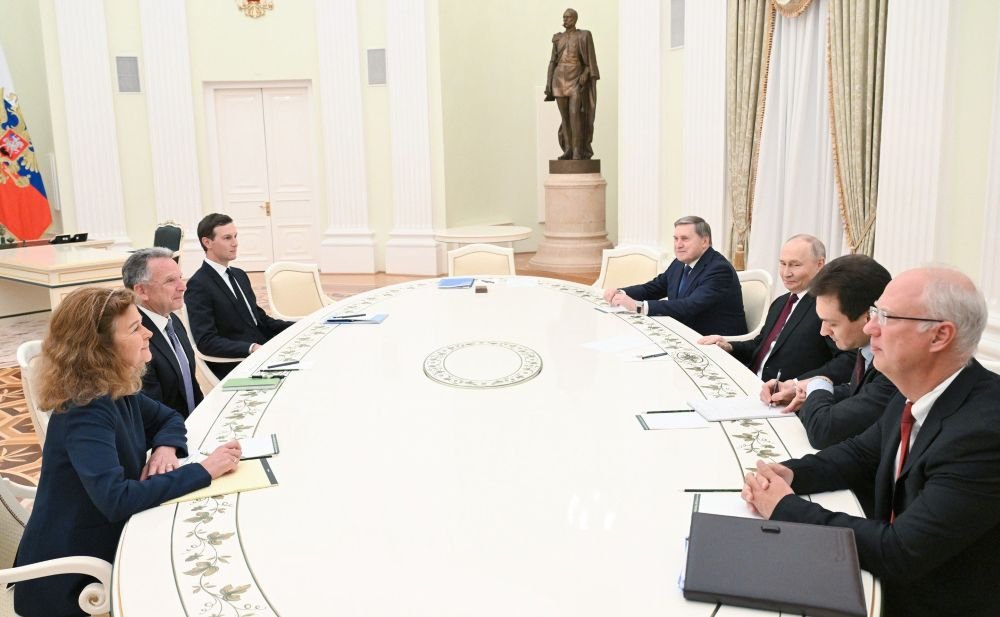 Negocieri-maraton la Kremlin: Putin, Witkoff și Kushner discuții despre planul de pace pentru Ucraina
