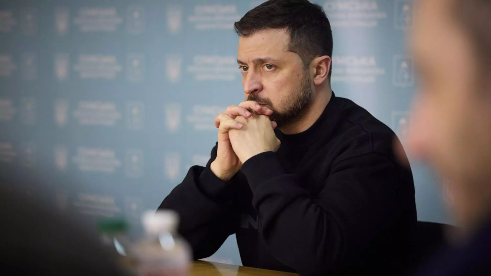 Avionul lui Zelenski, urmărit de drone militare înainte de vizita în Irlanda, într-un atac hibrid