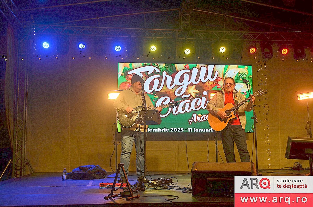 Magia colindului și farmecul muzicii ușoare au îmbrățișat din nou Târgul de Crăciun din Arad