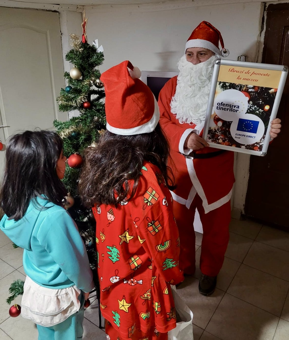 Complexul Muzeal Arad: Proiect caritabil „BRAZI DE POVESTE LA MUZEU” pentru beneficiarii aflați în evidența D.G.A.S.P.C. Arad