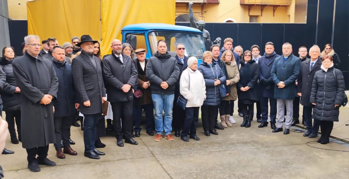 Comemorarea lui Toth Sandor, erou al Revoluției Române din 1989 de la Arad, la Hódmezővásárhely (FOTO)