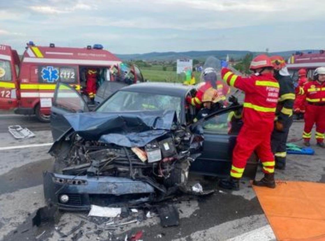  Accident rutier în care au fost implicate două autoturisme în localitatea Horia
