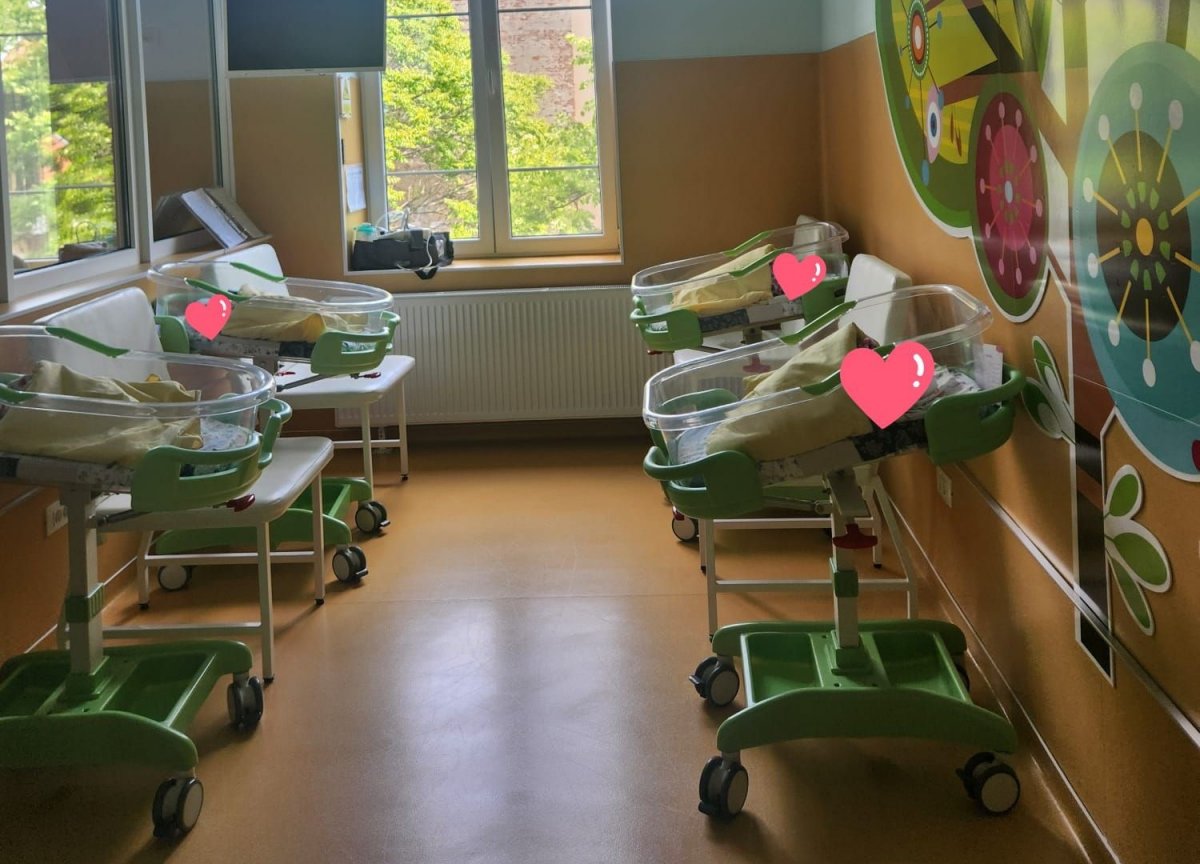 Primii nou‑născuți în 2026: trei copii sănătoși și plini de viață au venit pe lume în prima zi a anului