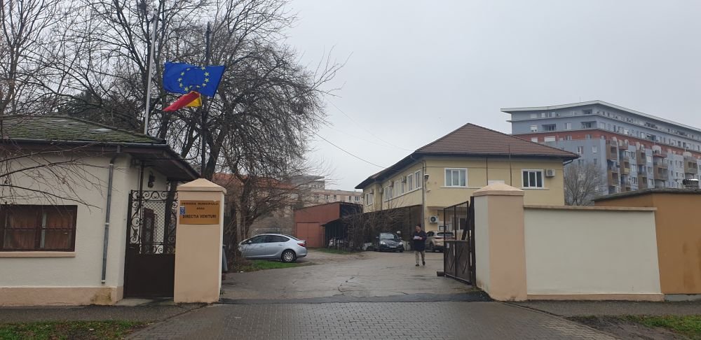 Începând de când pot fi plătite în municipiu taxele și impozitele locale