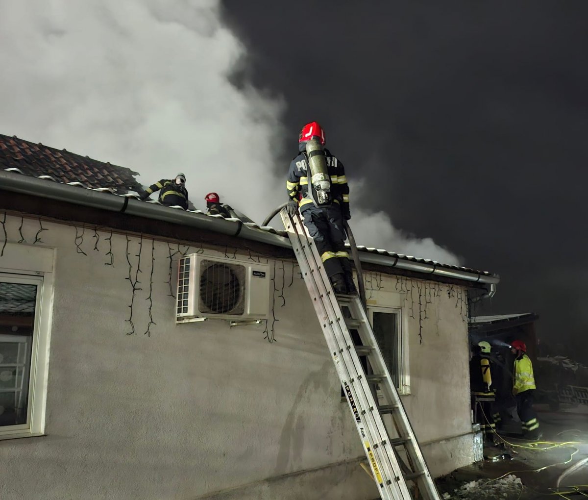  Incendiu la o anexa gospodărească a unei case din localitatea Felnac