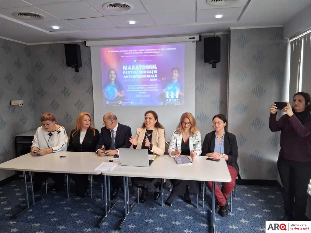 Antreprenori în formare: zece licee din Arad pornesc în Maratonul pentru Educație Antreprenorială (FOTO)