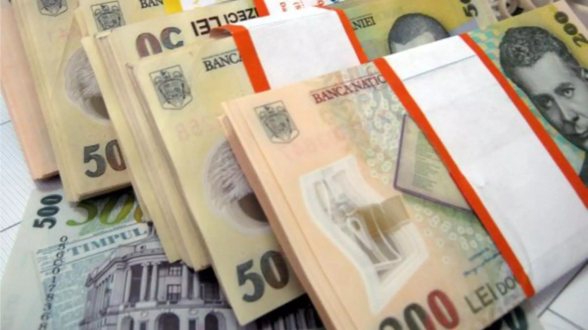 Salarii mai mici pentru angajații în concediu medical, de la 1 februarie: cum se vor calcula indemnizațiile și la ce trebuie să se aștepte oamenii