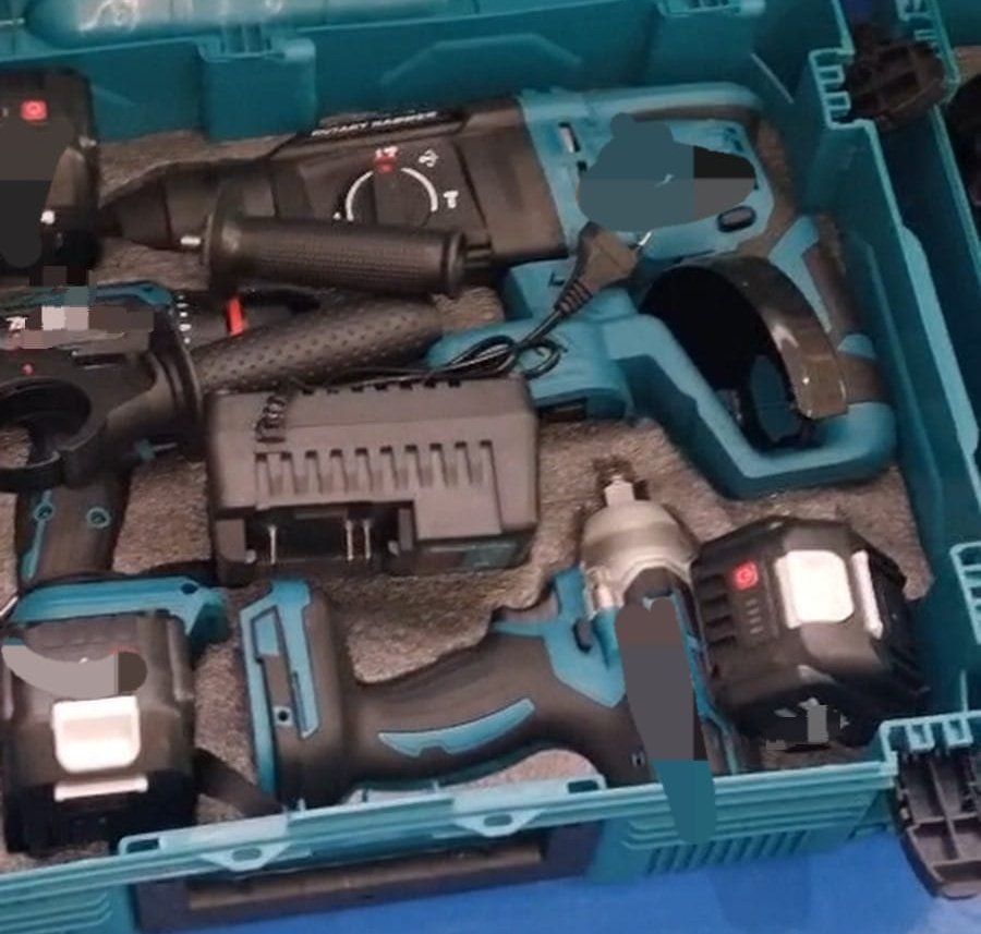 Bunuri susceptibile a fi contrafăcute, descoperite de jandarmii arădeni în piața din Hălmagiu