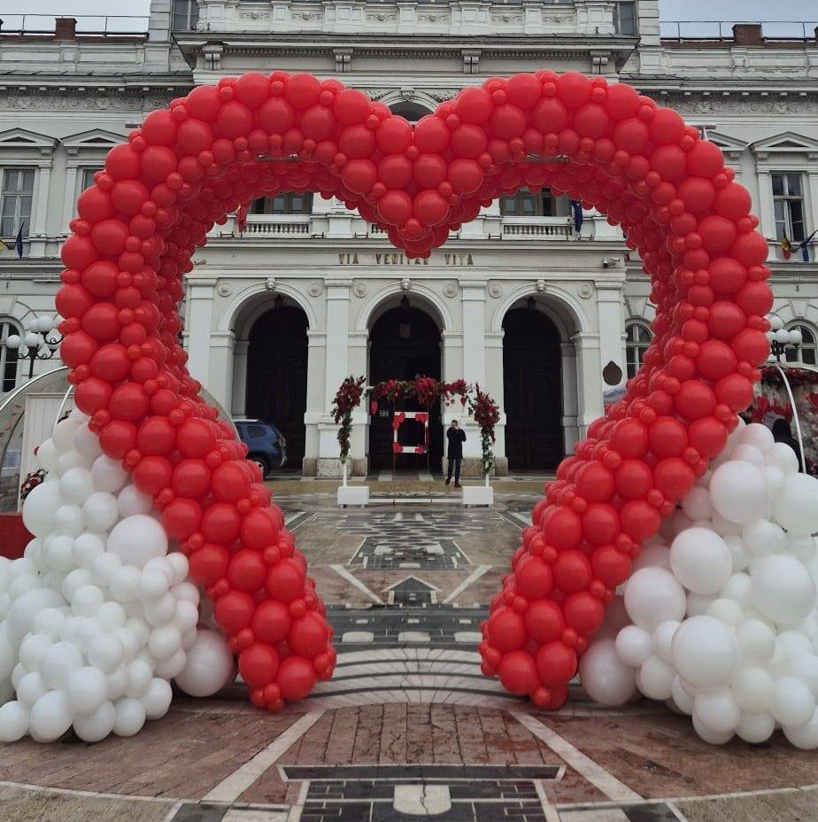Valentine’s Day la Arad: „Căsătorii de o zi”, în centrul orașului