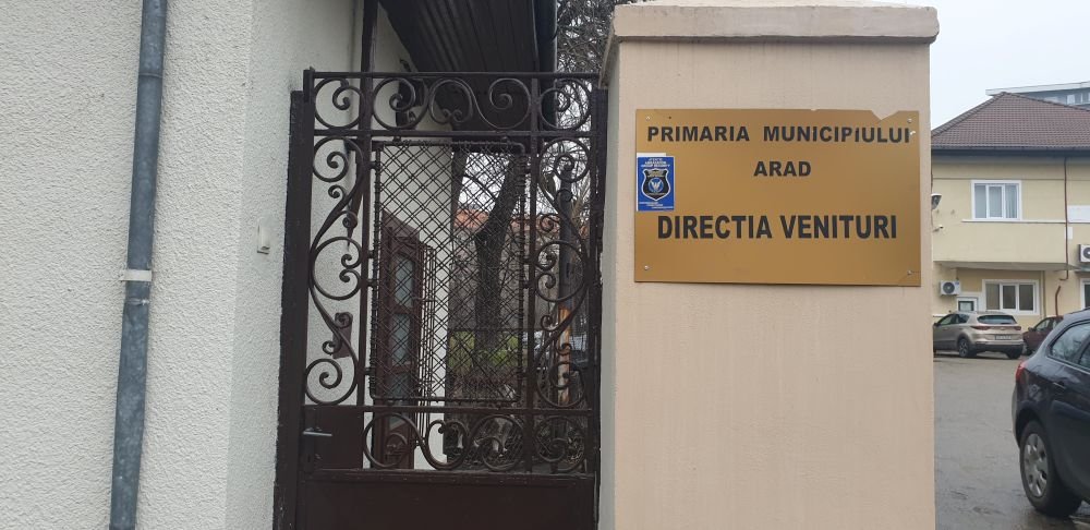 Serviciile digitale destinate comunicării și plăților online - suspendate temporar