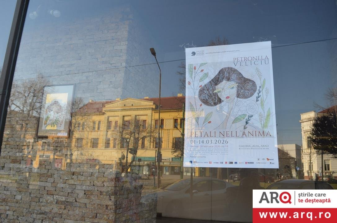 Galeria Alfa Arad găzduiește expoziția personală a Petronelei Veliciu