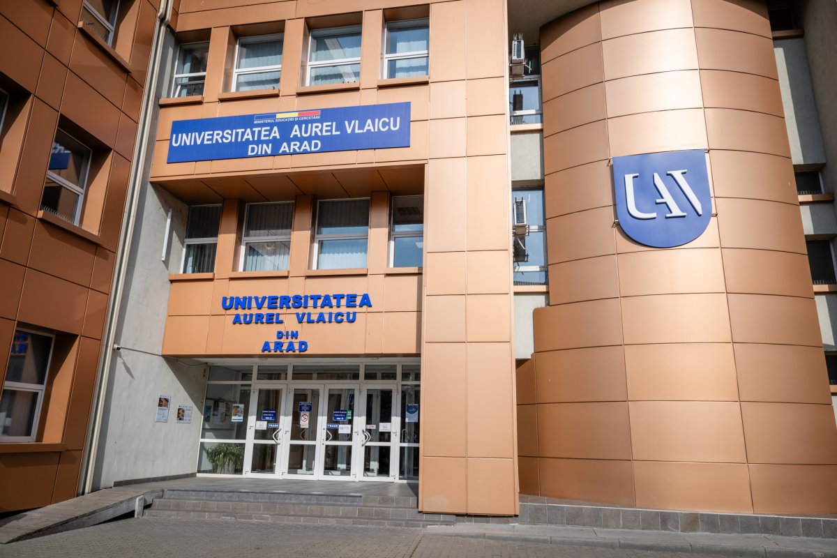 O nouă echipă de conducere la Universitatea „Aurel Vlaicu” din Arad