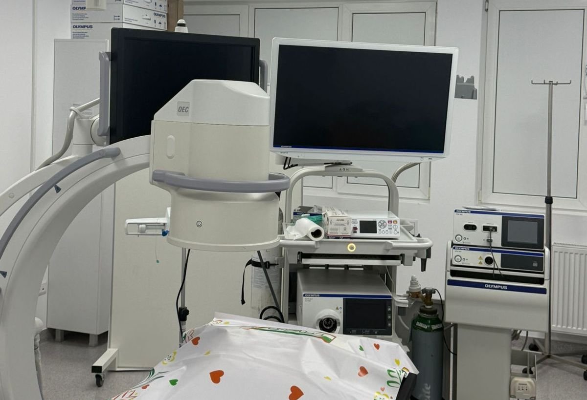 De astăzi, la spital este funcțională o sală modernă, dotată cu aparatură performantă pentru Endoscopie Intervențională!