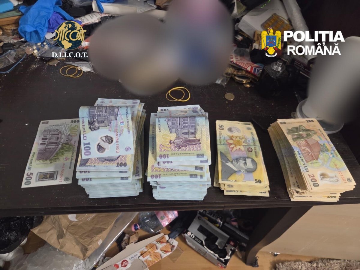 Traficant la 17 ani: minorul avea în „ofertă” canabis, ketamină, ecstasy și cocaină 