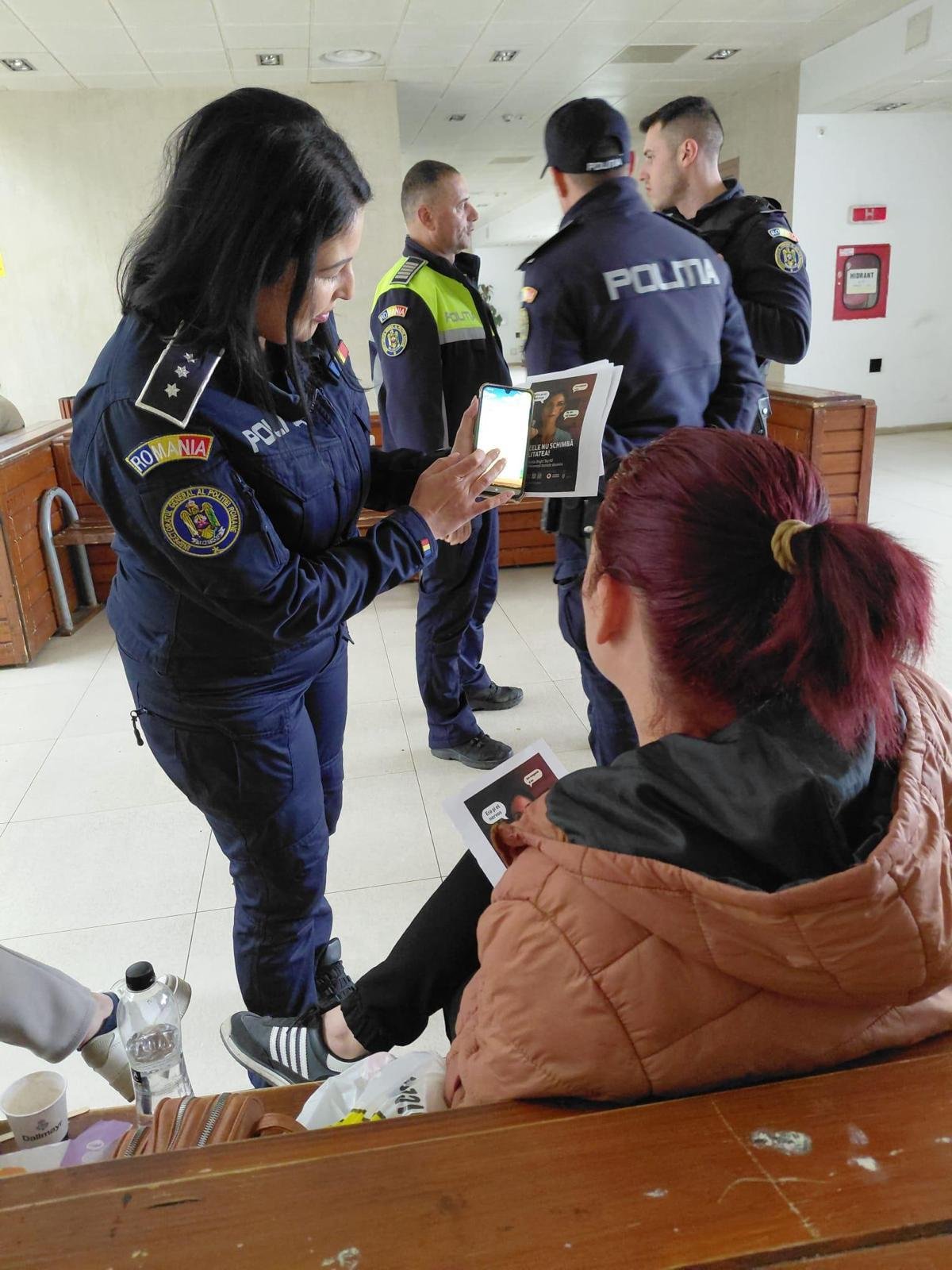 „Siguranța ta, prioritatea noastră”: acțiune preventivă a polițiștilor în stația CFR Arad