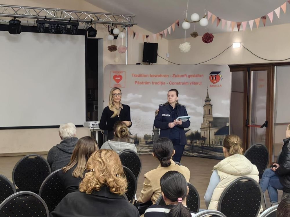 Proiectul „Școala părinților” se extinde: mărturii din penitenciar și lecții pentru toată lumea