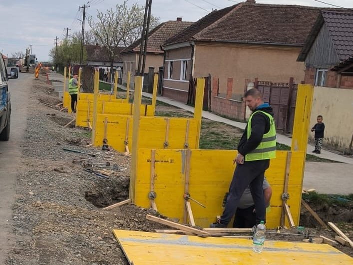 Iustin Cionca: „Schimbăm aspectul satului Vânători”