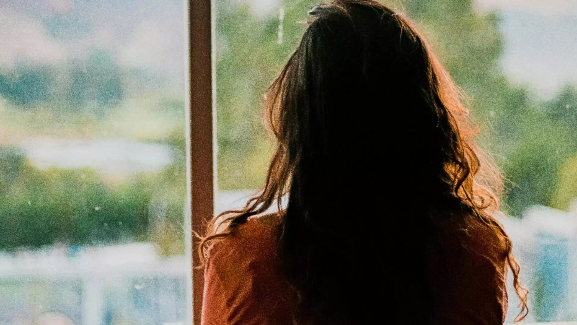 Obiceiurile nesănătoase la care trebuie să renunți primăvara. Te seacă de energie