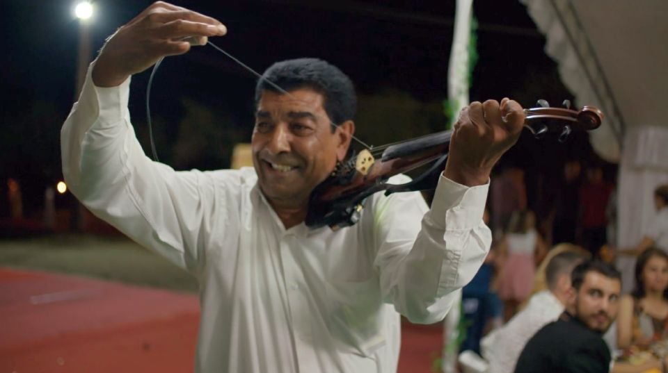 Documentarul „Caliu: Nicidecum altceva, ce să fac altceva?” va fi proiectat la Cinematograful „Arta” din Arad