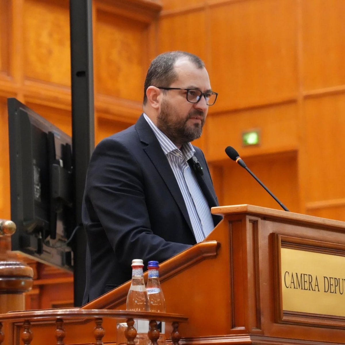 România riscă să piardă miliarde din PNRR în lipsa unui guvern cu puteri depline, avertizează deputatul Răzvan Cadar