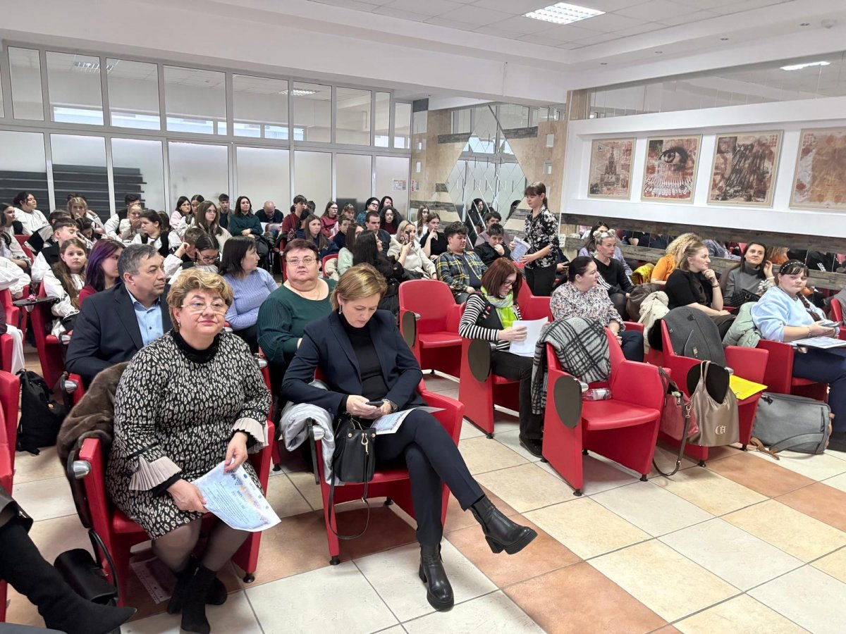 Cronică a Excelenței în Educația Extrașcolară:  Proiectul Interjudețean „Datini și Obiceiuri Multiculturale de Crăciun și Anul Nou” (FOTO)