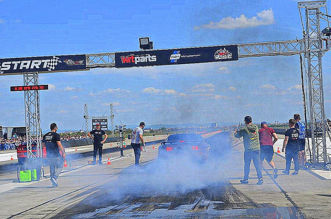 Adrenalină la maximum pe Aeroportul Arad: noul sezon al Campionatului Național de Drag Racing 2026 a debutat în forță