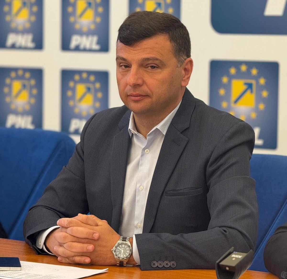 Îi cer demisia domnului Marius Sulincean din funcția de subprefect!