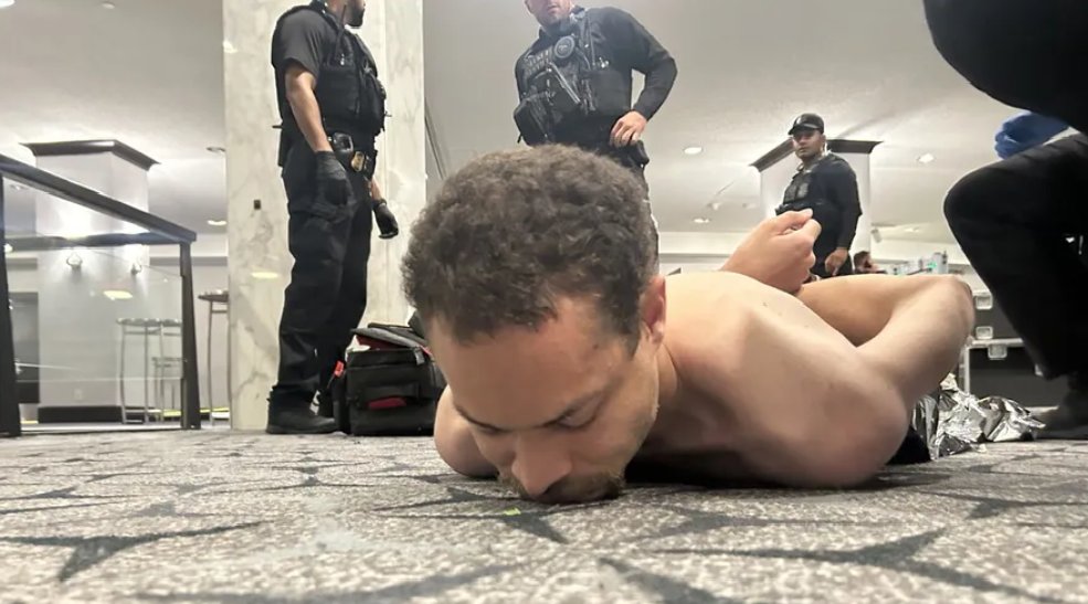 Focuri de armă la cina corespondenților: Trump, Vance și alți oficiali au fost evacuați de Secret Service