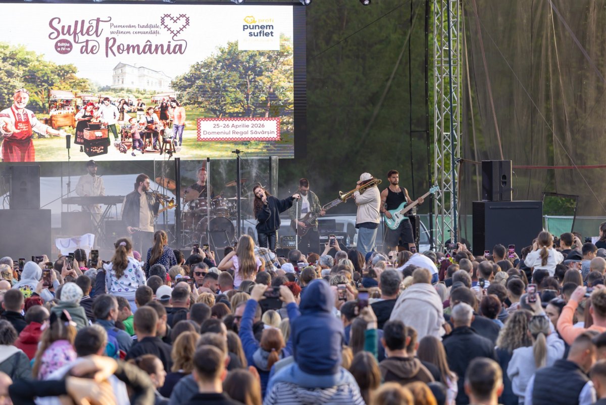 Suflet de România: peste 100 de producători și artizani locali, apreciați de 25.000 de participanți sosiți pe Domeniul Regal Săvârșin (FOTO)