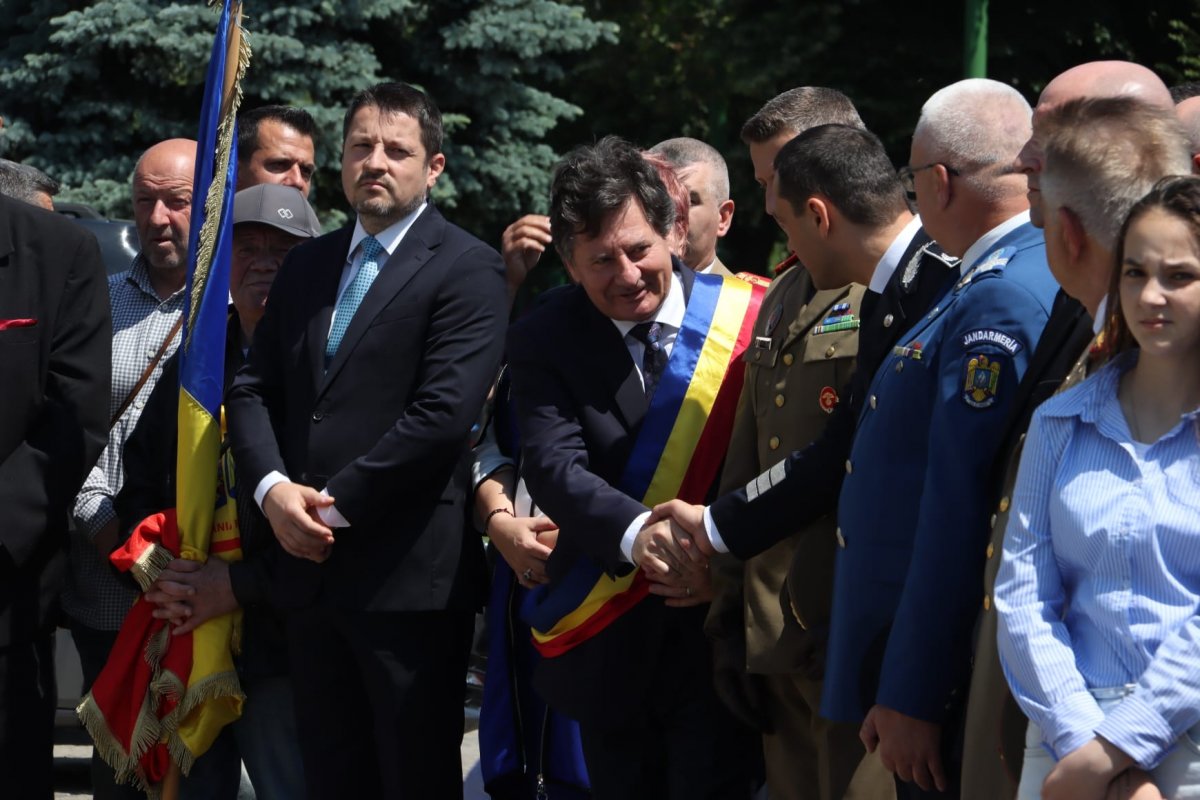 Iustin Conca: „Respect pentru cei care au pus binele comun mai presus de propria viață” (FOTO)