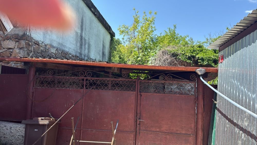 Cristina Ciorogar cere extinderea rețelei de apă și canalizare din Lipova; în Lipovița oamenii se spală cu apă de ploaie ca în secolele trecute (FOTO și VIDEO)
