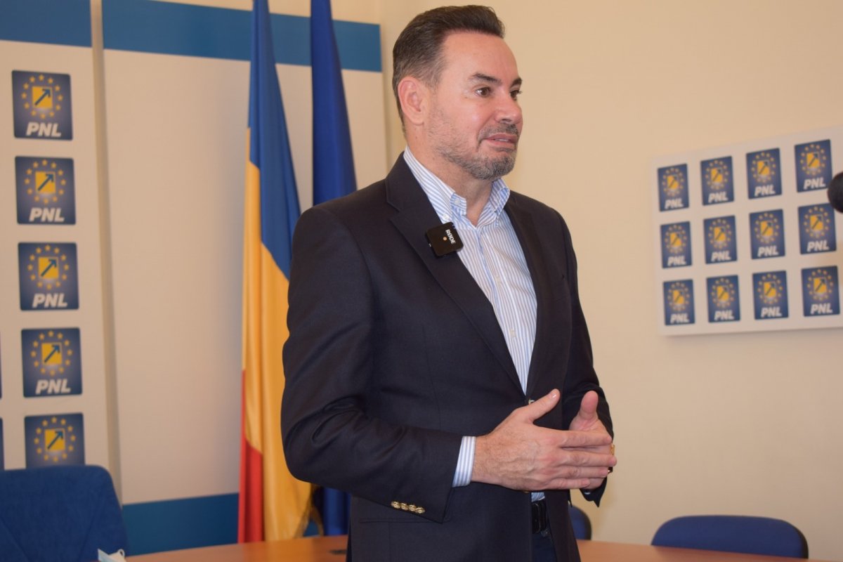 Gheorghe Falcă: „Conducerea PNL a decis, prin vot unanim, că Partidul Național Liberal nu va susține formula unui guvern tehnocrat”
