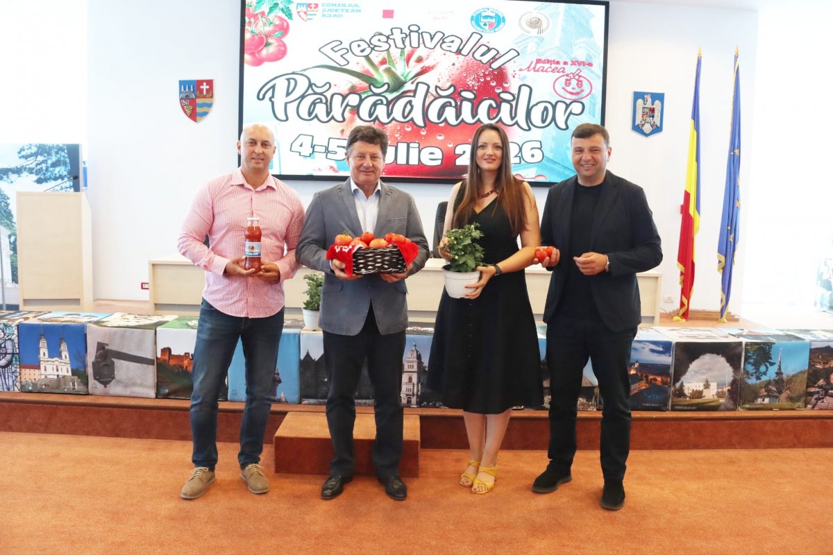 Festivalul Părădăicilor de la Macea, o sărbătoare a bunului gust arădean (FOTO)