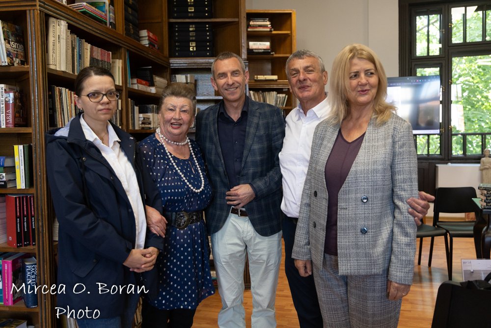 O lecție despre supraviețuire și sens: Robert Lungu și evenimentul editorial al primăverii la Arad (FOTO)