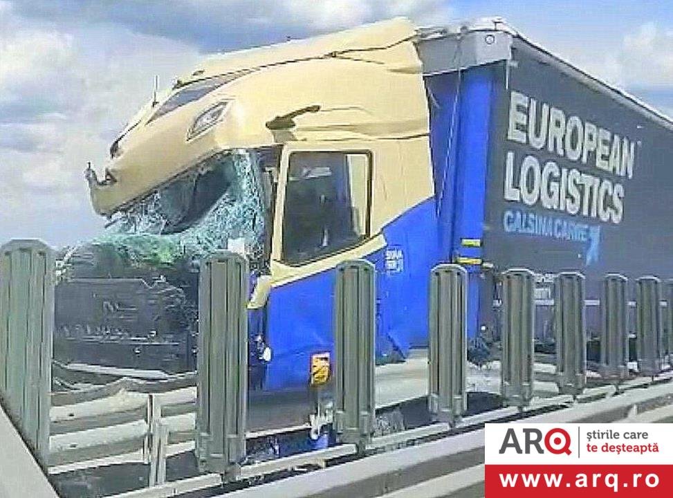 Accident pe Autostrada A1 între două tiruri în apropiere de Pecica