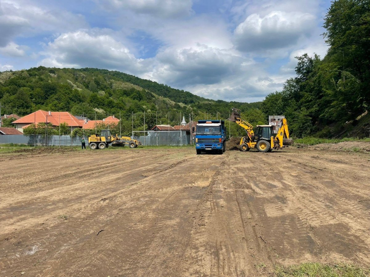 Încep lucrările la etapa a doua a bazei sportive de la Moneasa