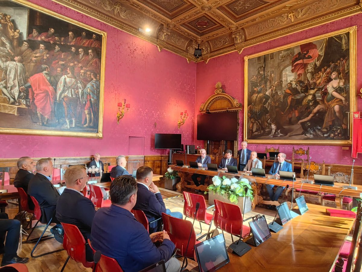 Iustin Cionca: „Reconfirmăm intenția de reluare a cooperării cu Verona în viticultură, educație și în ceea ce privește legăturile economice” (FOTO)