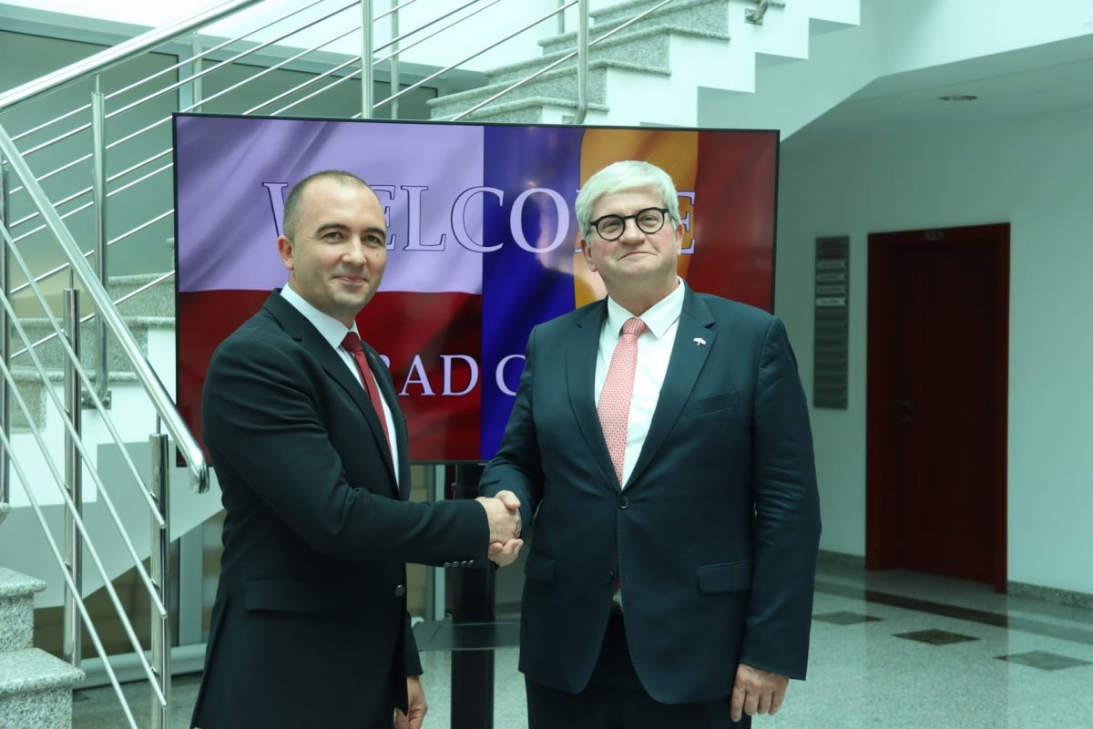 Vizită oficială a Excelenței Sale, Ambasadorul Republicii Polone în România, la Consiliul Județean Arad (FOTO)