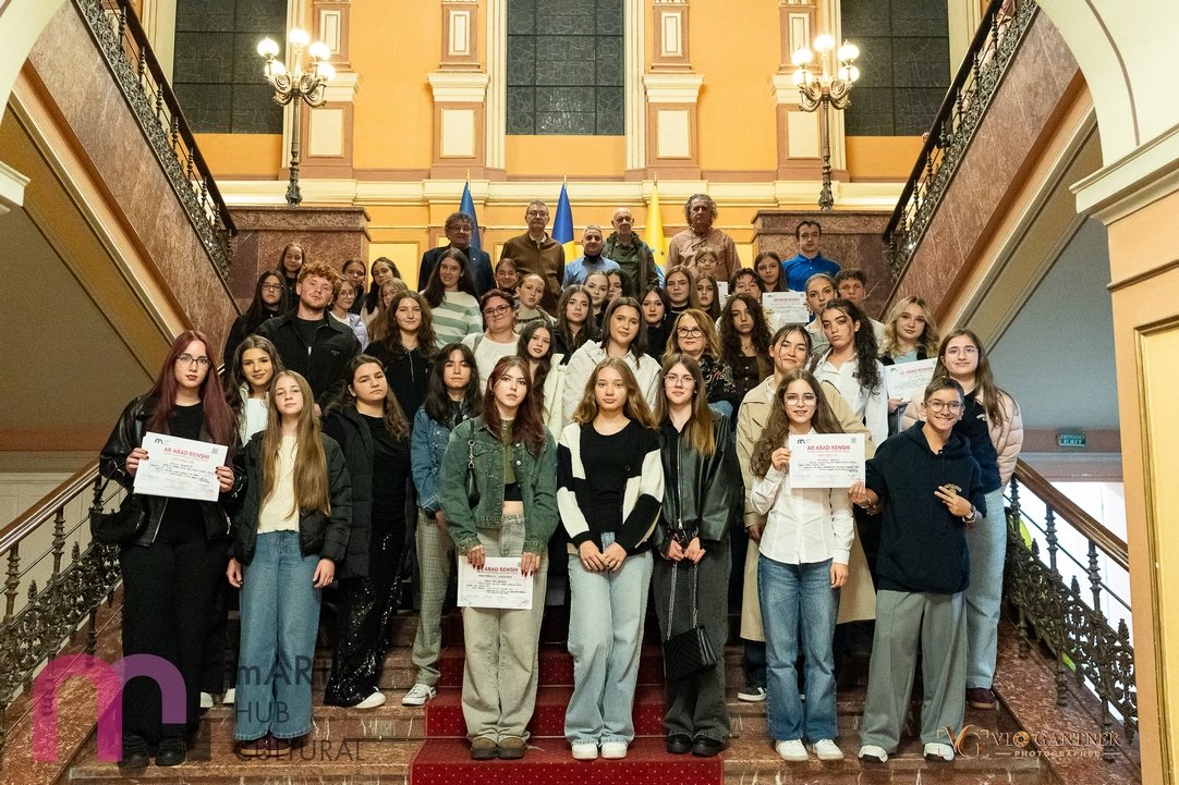 Echipa „Hidrantul scuipător de foc” a câștigat Gala Premiilor AR ARAD RENSHI. Poezia și blues-ul au transformat Primăria Arad într-o scenă a creativității